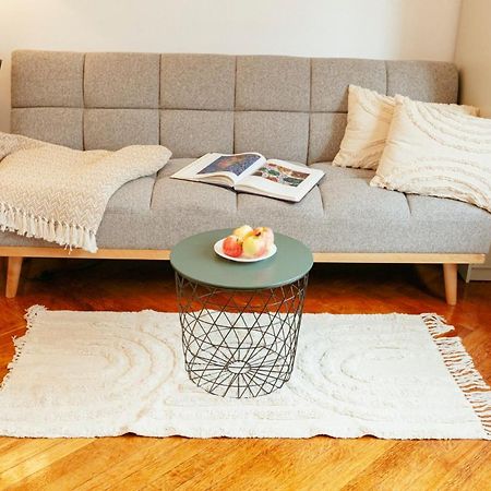 Chmielna - 250M Od Zlotych Tarasow, 350M Od Dworca Centralnego - Wifi - Smart Tv 55 Cali - Better Rental Варшава Экстерьер фото